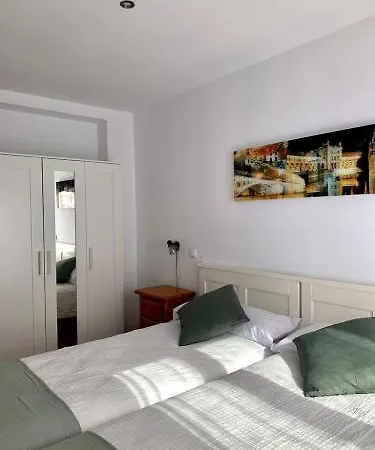 Laureles De * Novales