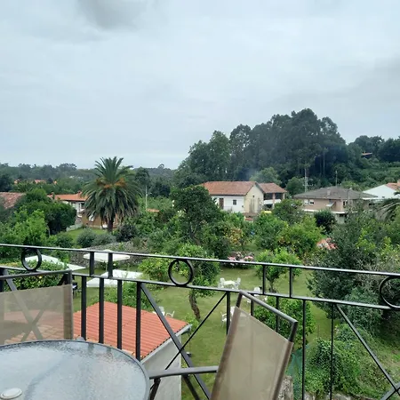 Laureles De *